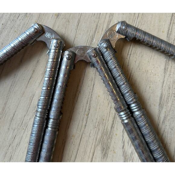 HMQ Trio Nut Crackers vintage Shell pebble hand held metal crab Nuts 1940s Lot 3 - Picture 1 of 8